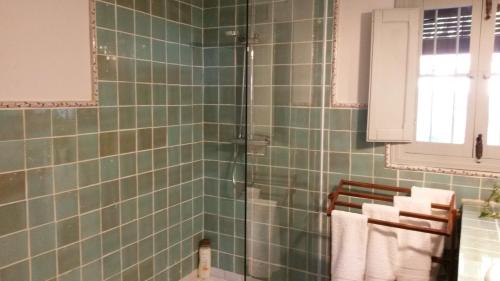 El Vergel de Chilla tiene 3 alojamientos Abejas 1 Abejas 2 y Libélula - image 4