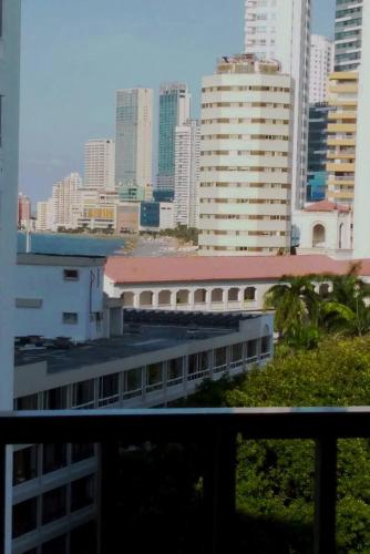 Beatifull apartment near Hilton hotel - image 4