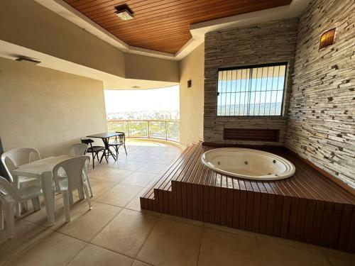 Hot tub, Imperio Romano - Via Caldas in Prive das Caldas