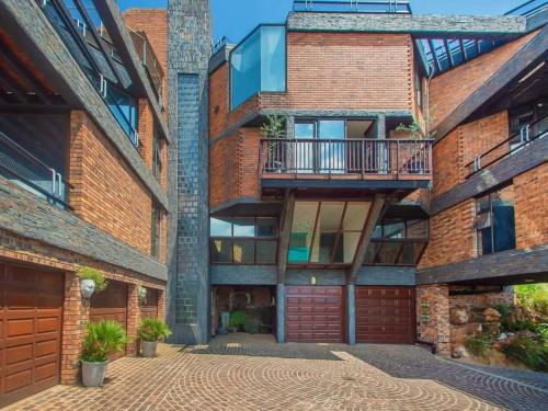 Manor on the Hill - Johannesburg