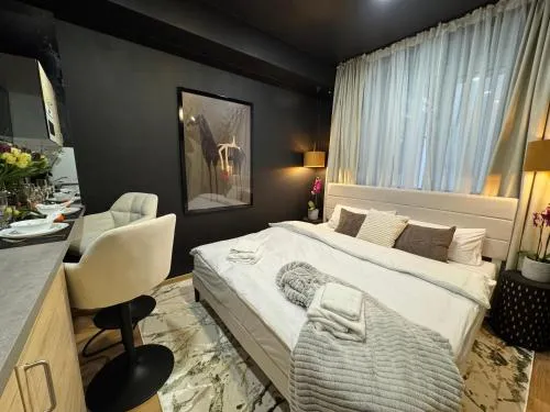 M-Stay Studio 01, 24h Self-Check-In, U-Bahn Maximilianstraße in Nürnberg, Deutschland