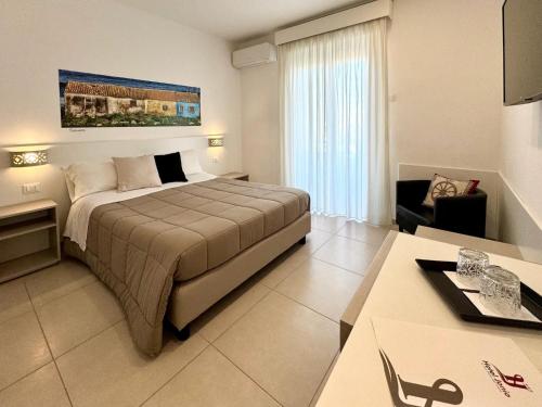 Chambre double, confort, vue partielle sur la mer, balcon