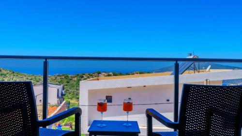 Luxury 5 bedroom villa with private pool and Jacuzzi - image 3