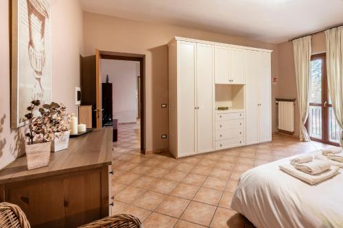 Bartolomeo House - Garage Privato in 亞歷山德里亞