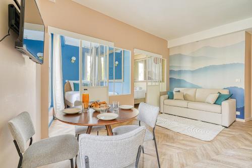 Calm and Comfortable 2-Bedroom Apartment in Paris 17th