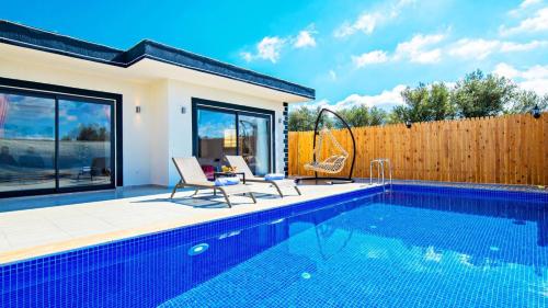 Üzümlü 1 bedroom secluded villa with private pool hot tub – khách sạn tại Uzumlu