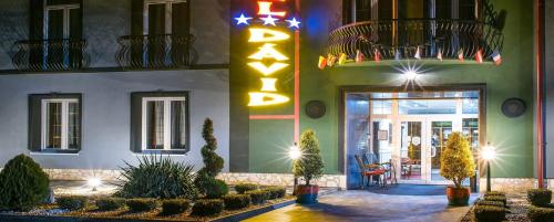 Hotel David with Free Parking in Kassa