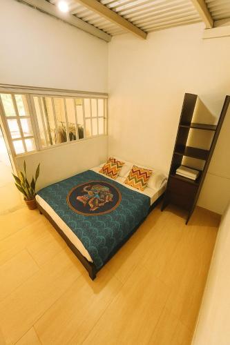 2 twin beds