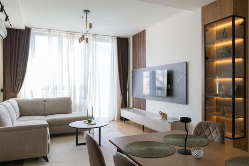 Belgrade Cozy 2 Bedroom Nest at BW 2-Star Single Room suite