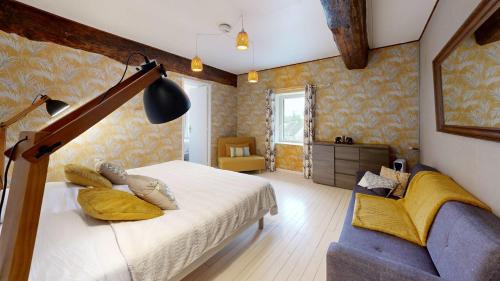 La Clef Decamp Tanzanie 20pers jacuzzi, billard baby, 30min mer in Le Luot