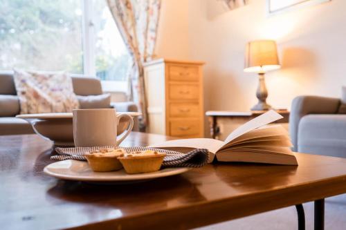 1 Hall Farm Cottage Aldeburgh - image 4