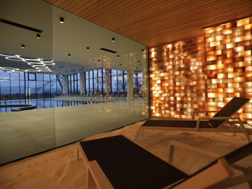 Hotel Gallery Thermo Mineral & Spa in คินยีลาเน