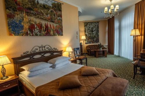 Premier Hotel Palazzo - image 11