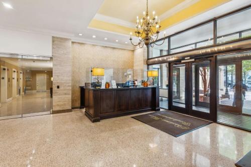 Peachtree Center Condo In Downtown W Balcony in Atlanta, USA