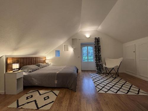 Gîte apaisant avec SPA, jardin et étang, animaux acceptés pour 6 personnes - FR-1-489-612 (Gite apaisant avec SPA, jardin et etang, animaux acceptes pour 6 personnes - FR-1-489-612) in Bezenet