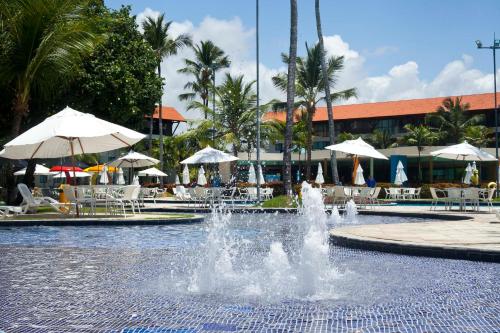 Zwembad, FLAT MARULHOS SUITES E RESORT in Muro Alto Beach