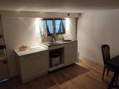 Studio dans Maison entre Paris et Disneyland in 埃梅蘭維爾
