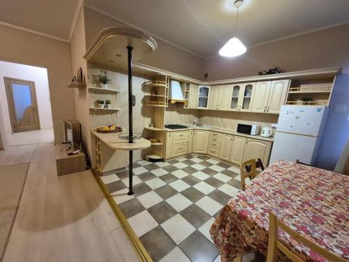 Apartment on Baseinaya street 13, Киев (фото 7)