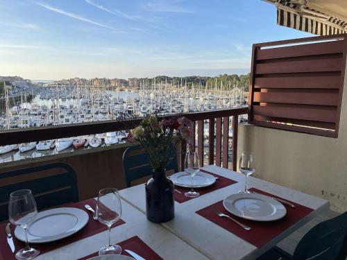 Appartement Laurens Vue Port et Océan 4 pers