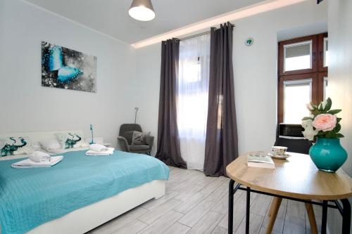 K12 Apartments, Cracovia