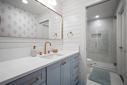 The Bluffton Cottage - image 6