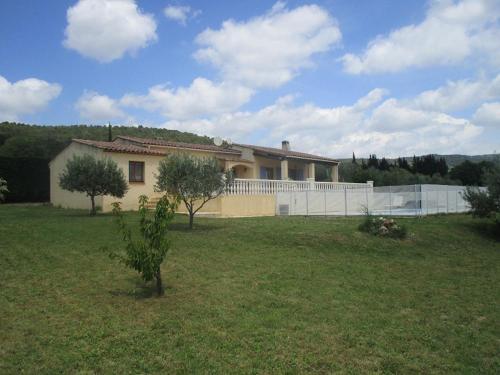 Villa 3 chambres au calme avec piscine privée gîte à louer La Tuilière