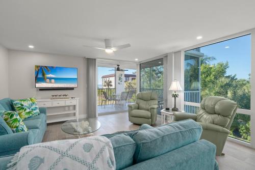 Island Beach Club #330B - image 3