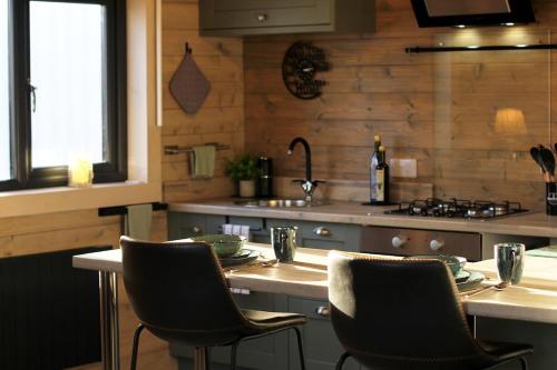 Connemara luxury log out in Camus