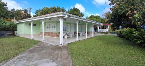 Viesnīcas āriene, Le pain de sucre maison de campagne sainte marie in Sainte-Marie
