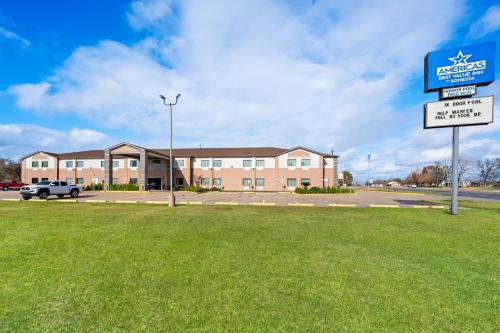 Americas Best Value Inn Somerville - 숙소 외관