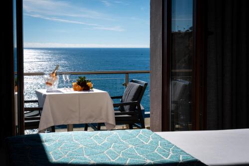 Vistas, Castelo Guest House in Carvoeiro