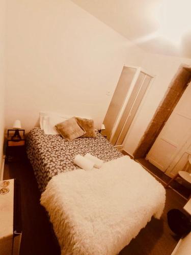 Hostal San Pelayo Room Type - Small Double Room