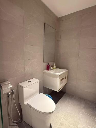 Majestic Suites Klcc BY Mimi - image 5