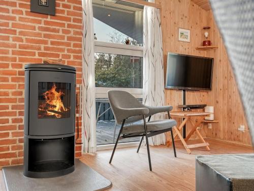 Holiday Home Mea - from the sea by Interhome in Hals