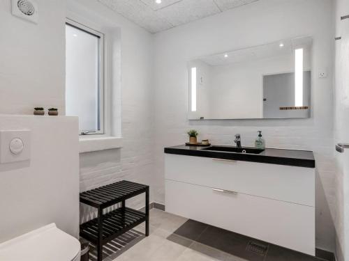 Holiday Home Cyrill - 2km from the sea by Interhome in Boeslum