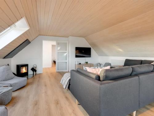 Holiday Home Cyrill - 2km from the sea by Interhome in Boeslum