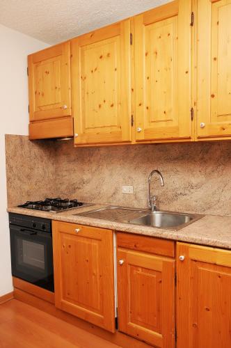 Residence Marisol Camere & Appartamenti - Mezzana Centre - image 10