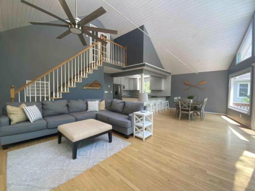 River Relaxation | Riverfront Home| Winchester in Athens