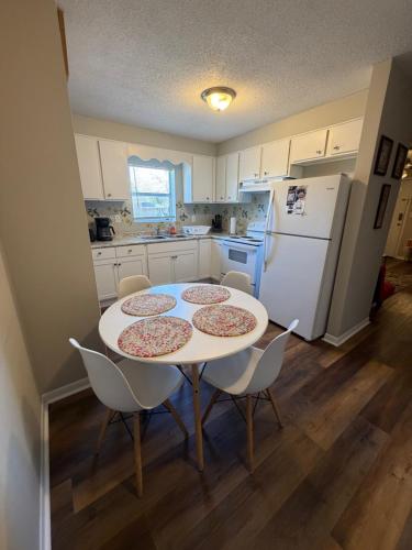 Peaceful Cozy Apartment in the Heart of Valdosta in 華爾多斯塔