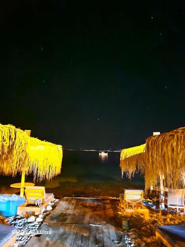 Agali 2 maizonette front of the sea in 阿克羅吉亞利