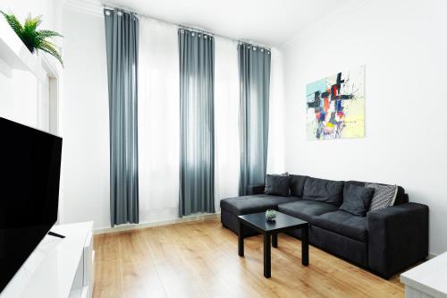 Elegante Appartamento in Centro a Sanremo - Piazza Colombo 3