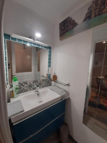 Village house in Luberon in Pertuis