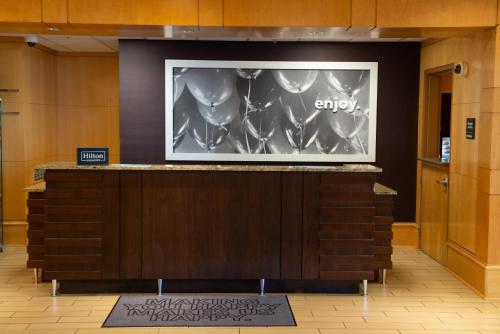 Hampton Inn & Suites by Hilton Langley-Surrey, Surrey (foto 9)