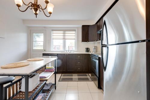 2CAC renover, tranquille, pres du parc, commodites et activites in Villeray-Saint-Michel-Parc-Extension