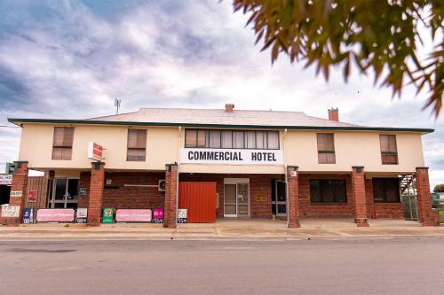 Commercial Hotel in Wycheproof