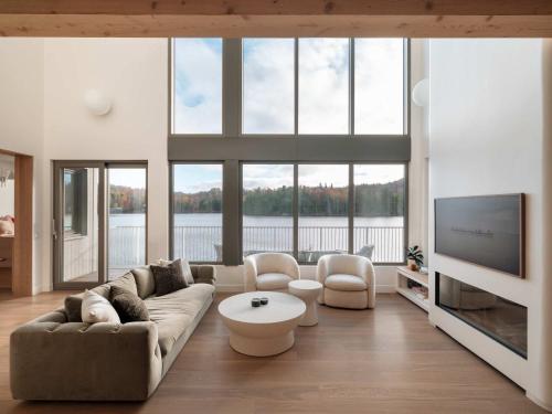 Wild Pond Villa in Mansonville (QC)