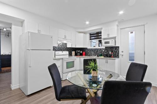 NEW LOFT -WIFI -Quiet -Tohu -Easy Transit -Park in Villeray-Saint-Michel-Parc-Extension