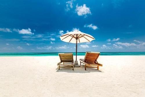 . lanta white sand beach guesthouse