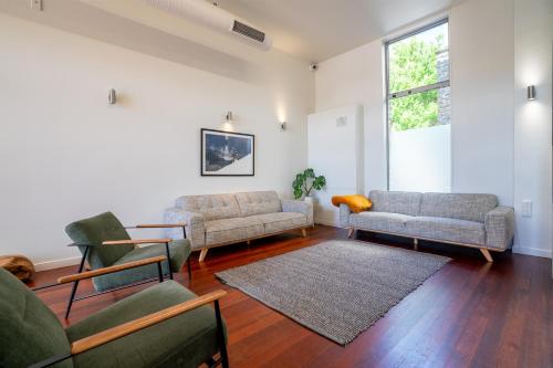 The Brownston Hostel in วานาก้า