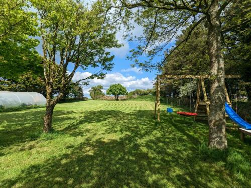 kinderspeeltuin, Jay's Cabin in Castlehaven